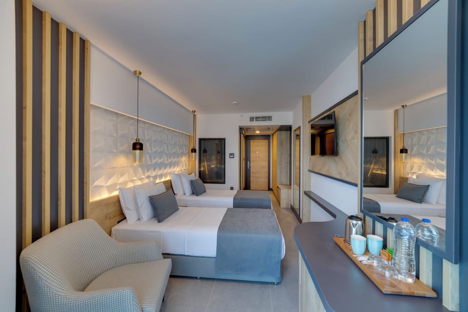 Minibar, in-room safe, desk, blackout drapes