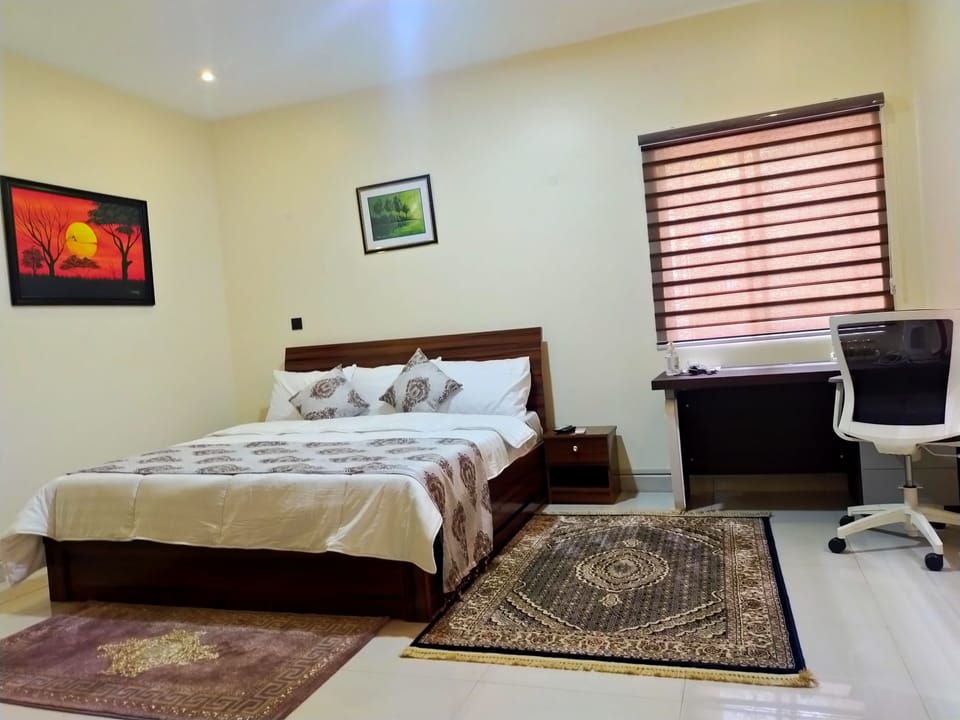 Deluxe Room | Free WiFi