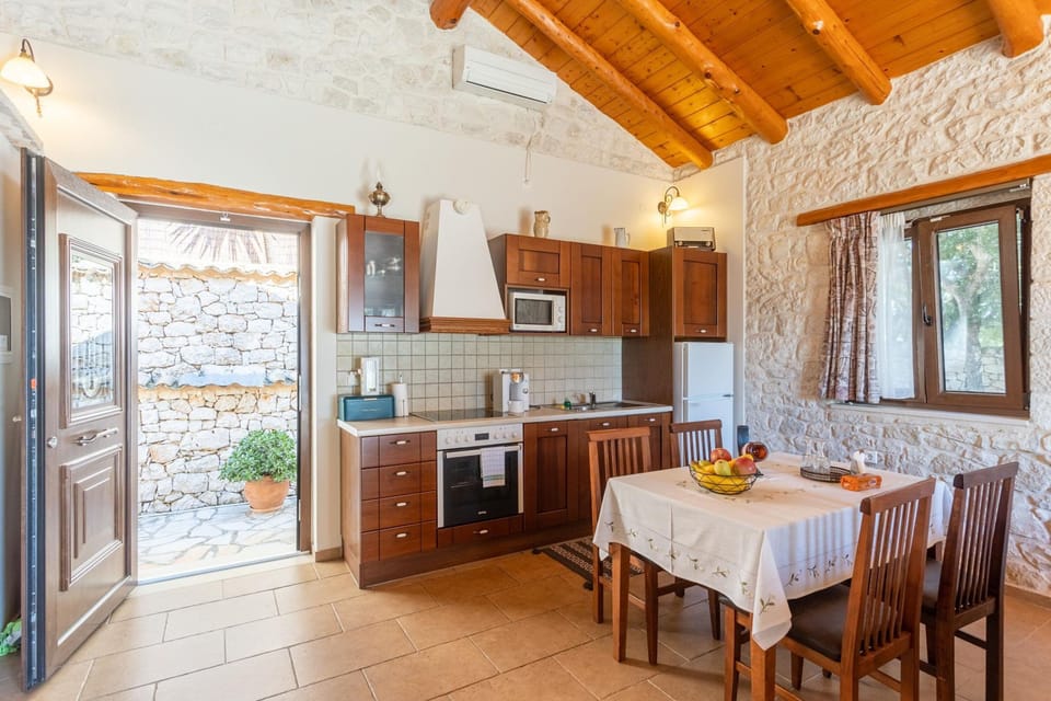 House | 1 bedroom