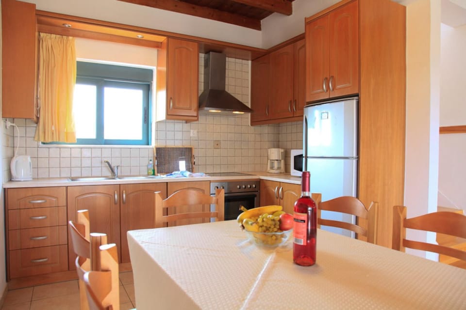 House | 4 bedrooms, WiFi