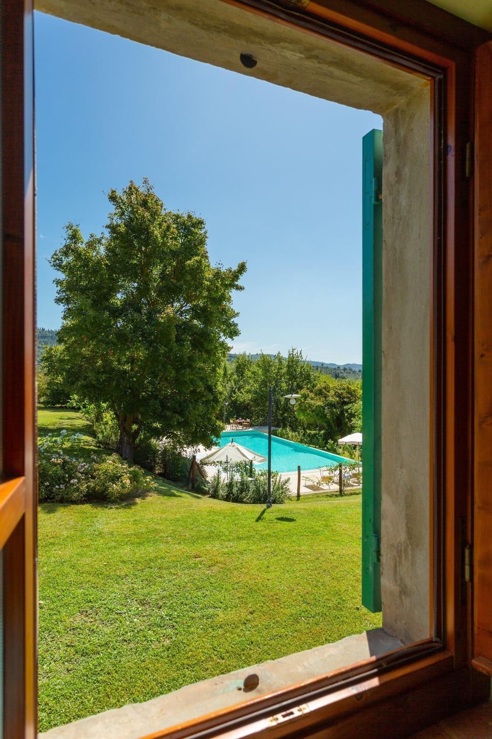 House | 6 bedrooms, WiFi