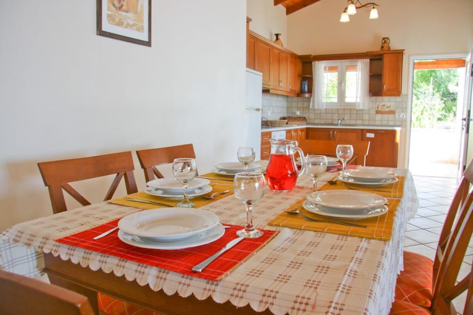 House | 3 bedrooms, desk, WiFi