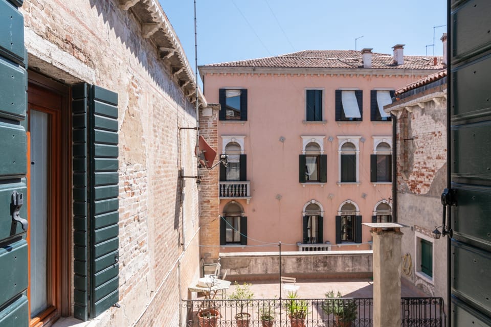 Deluxe Apartment, 2 Bedrooms (Check-in online) | 1 bedroom, premium bedding, down comforters, soundproofing