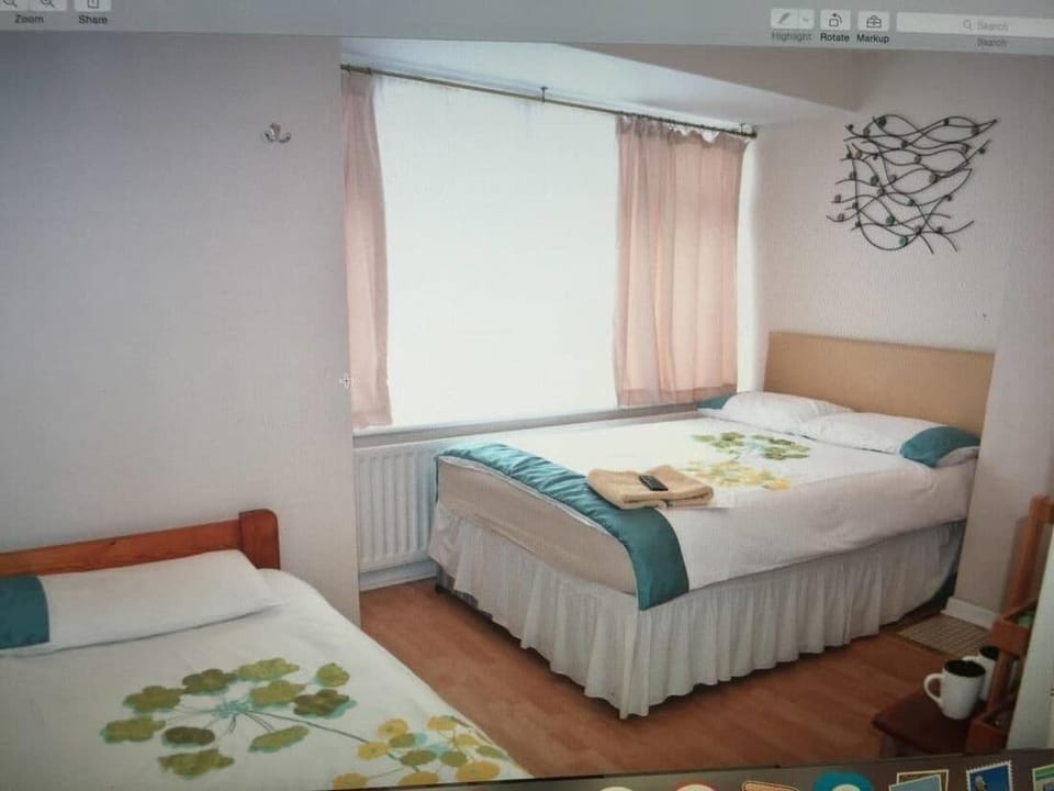 Room, 1 Bedroom, City View | 1 bedroom, WiFi