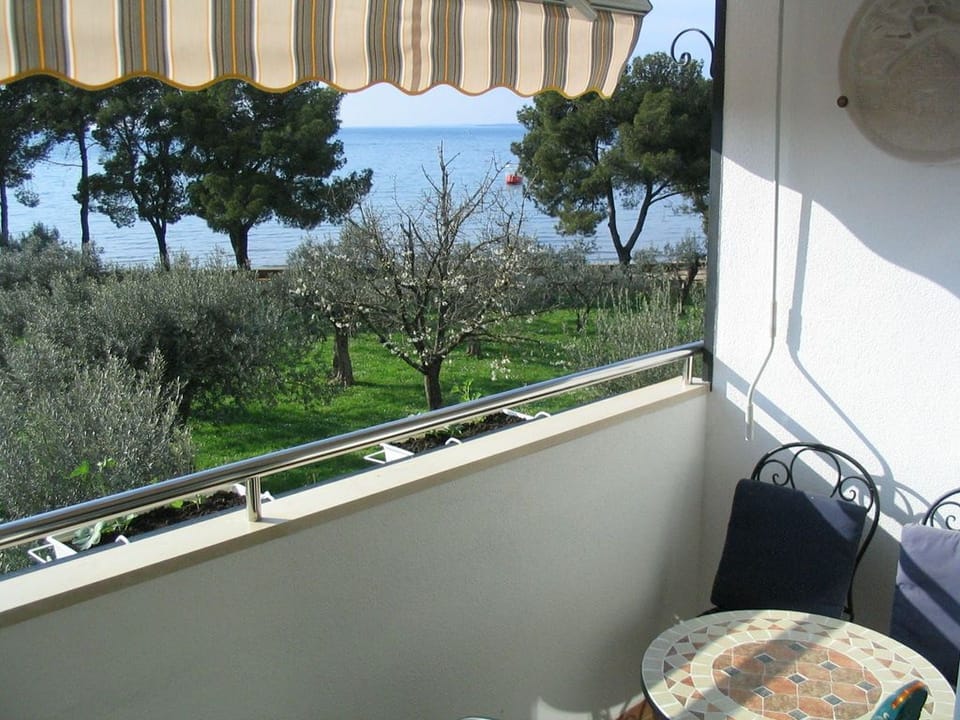 Apartment (A1) | Balcony
