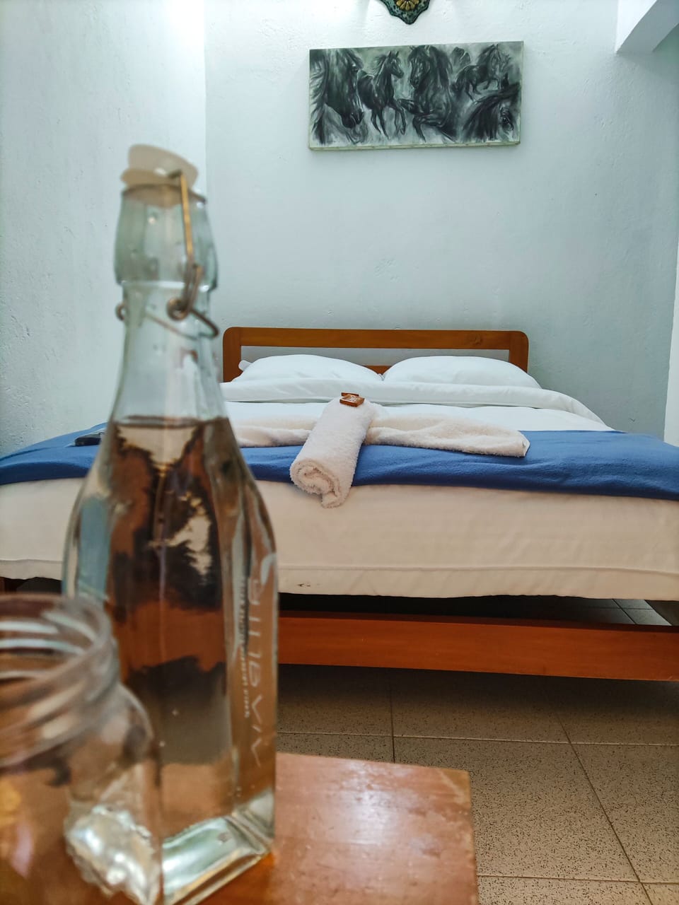 Standard Room | WiFi (free), bed sheets
