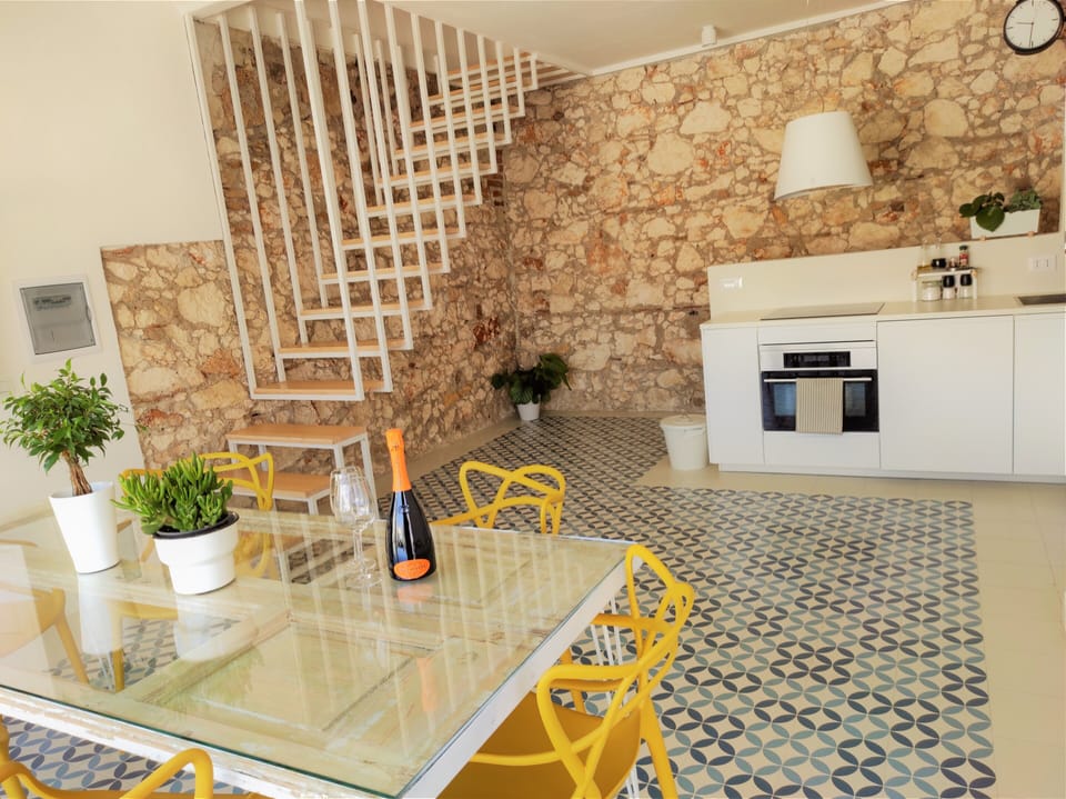 Design House | Living area | Flat-screen TV