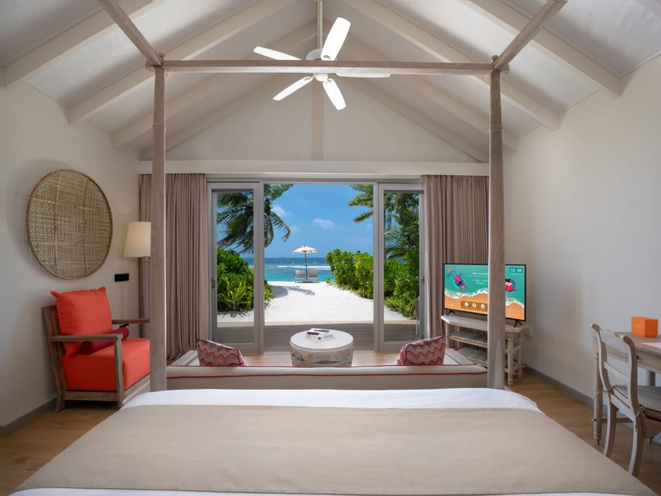 Premium bedding, down comforters, free minibar, in-room safe