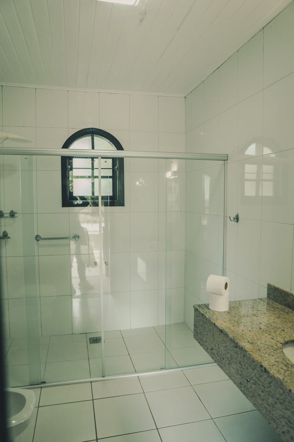 Superior Chalet (Quintuplo) | Bathroom | Shower, eco-friendly toiletries, towels