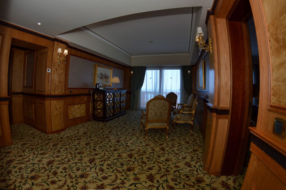 LCD TV, pay movies