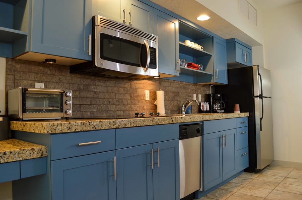 Fridge, microwave, coffee/tea maker, freezer