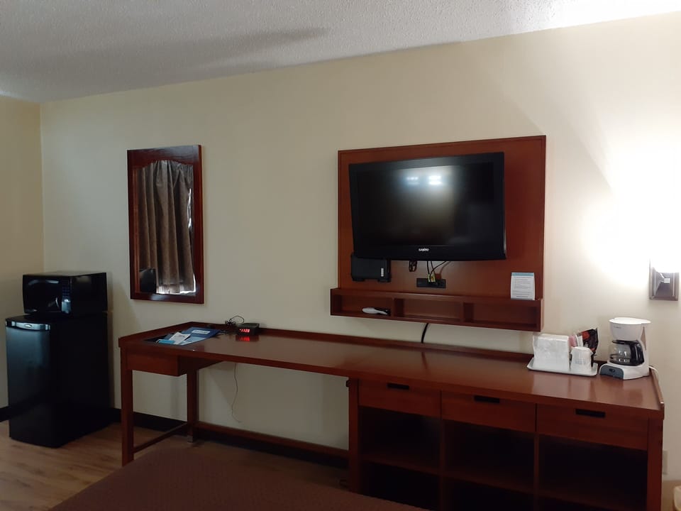 Room, 2 Queen Beds, Non Smoking | Desk, laptop workspace, iron/ironing board, cribs (free)