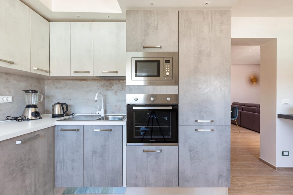Villa | Private kitchen | Full-size fridge, microwave, oven, espresso maker