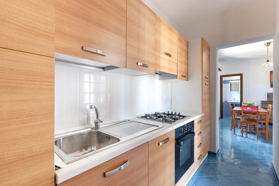 Apartment | Private kitchen | Full-size fridge