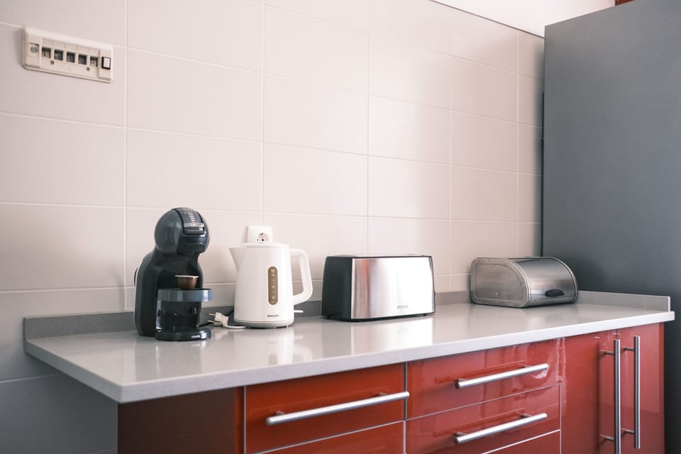 Apartment | Private kitchen | Full-size fridge, microwave, oven, stovetop