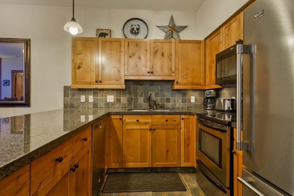 Condo, 2 Bedrooms | Private kitchen | Coffee/tea maker, fridge, oven, toaster