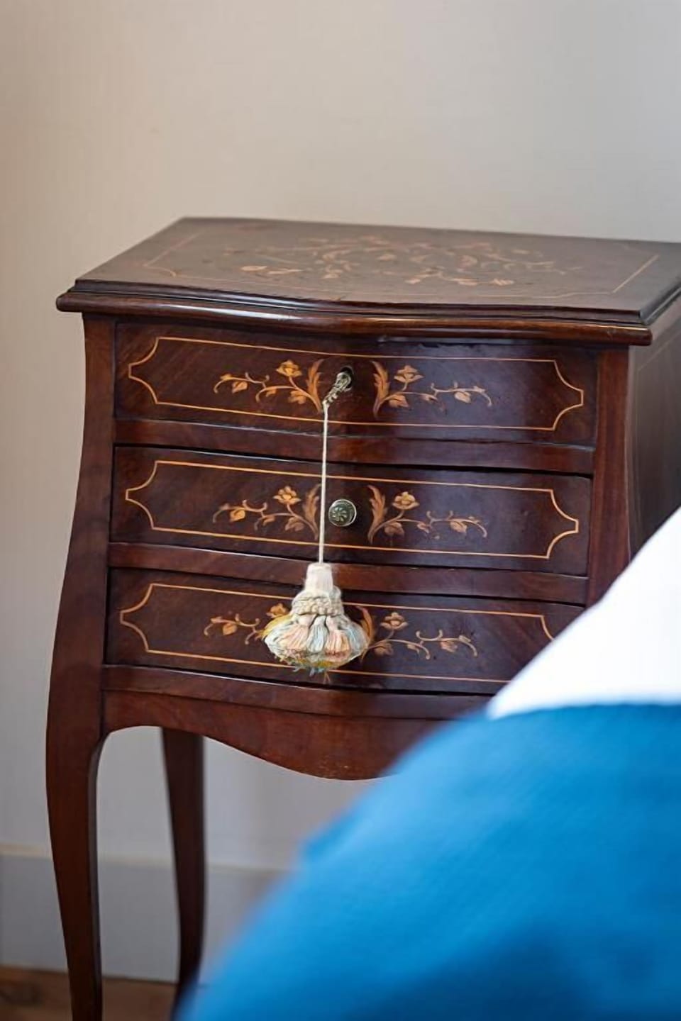 Apartment, 1 Bedroom | Minibar, in-room safe, blackout drapes, soundproofing