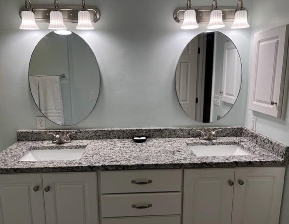 Anastasia 112 2 Bedroom Condo by RedAwning Apartment in Butler Beach