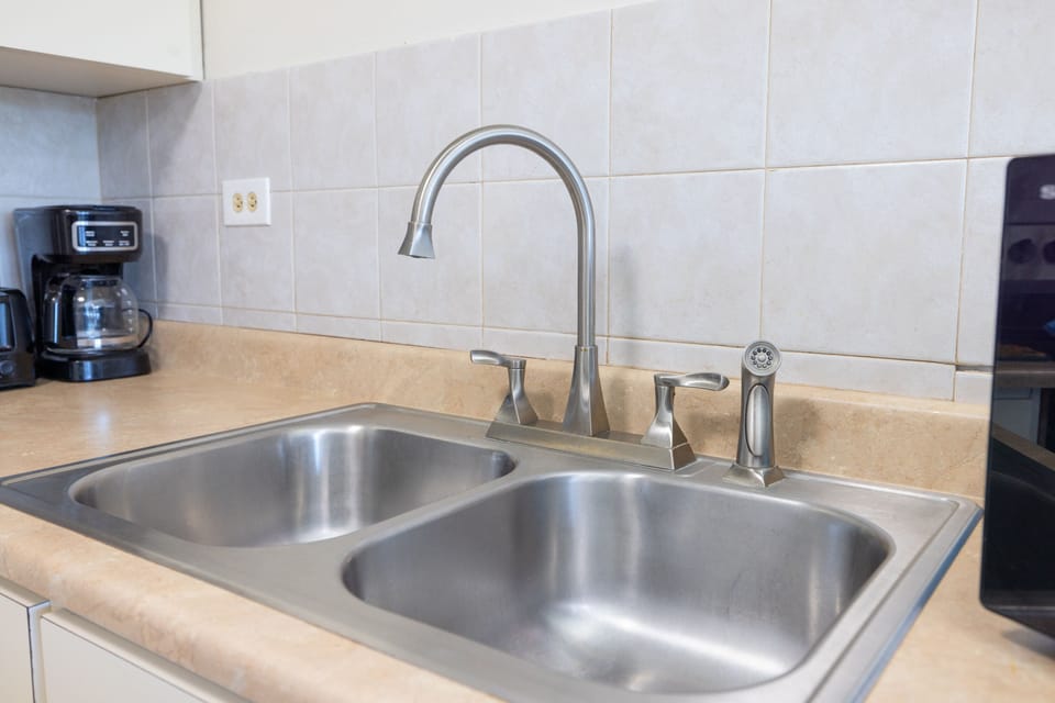 Family Villa, 1 Bedroom | Private kitchen | Full-size fridge, microwave, oven, toaster
