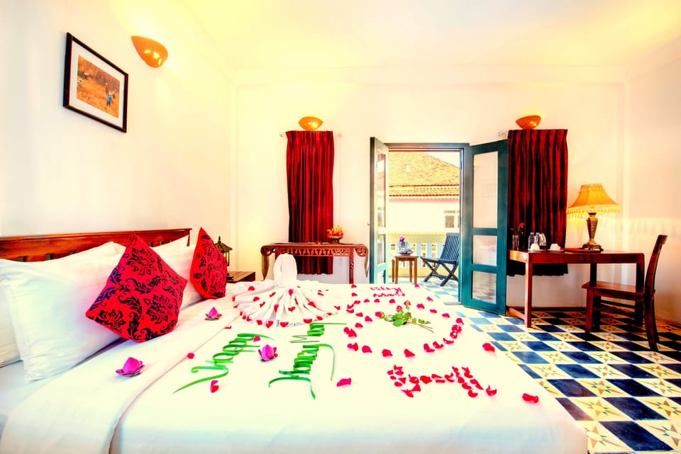 Deluxe Double Room, 1 Bedroom, Balcony, Pool View | Premium bedding, in-room safe, individually decorated