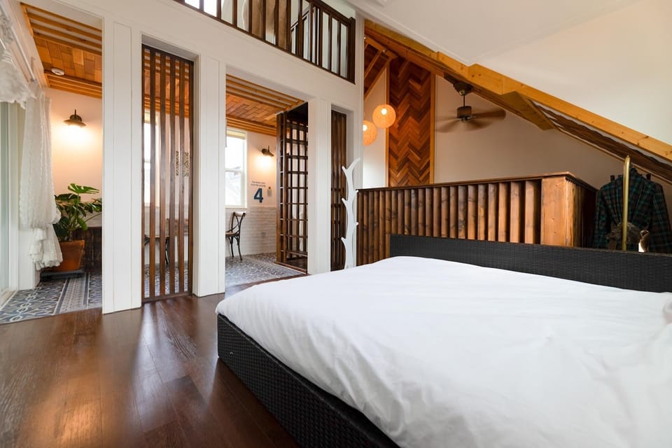 Basic Room, 3 Bedrooms (suite cream hill) | 3 bedrooms, free WiFi
