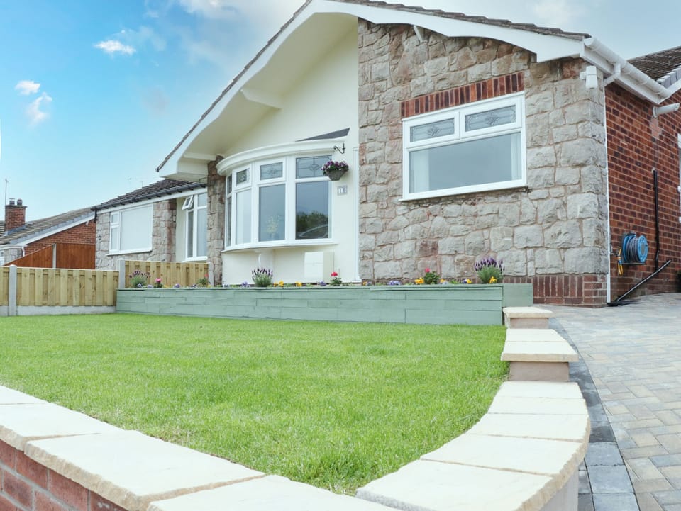 Cottage | Front of property