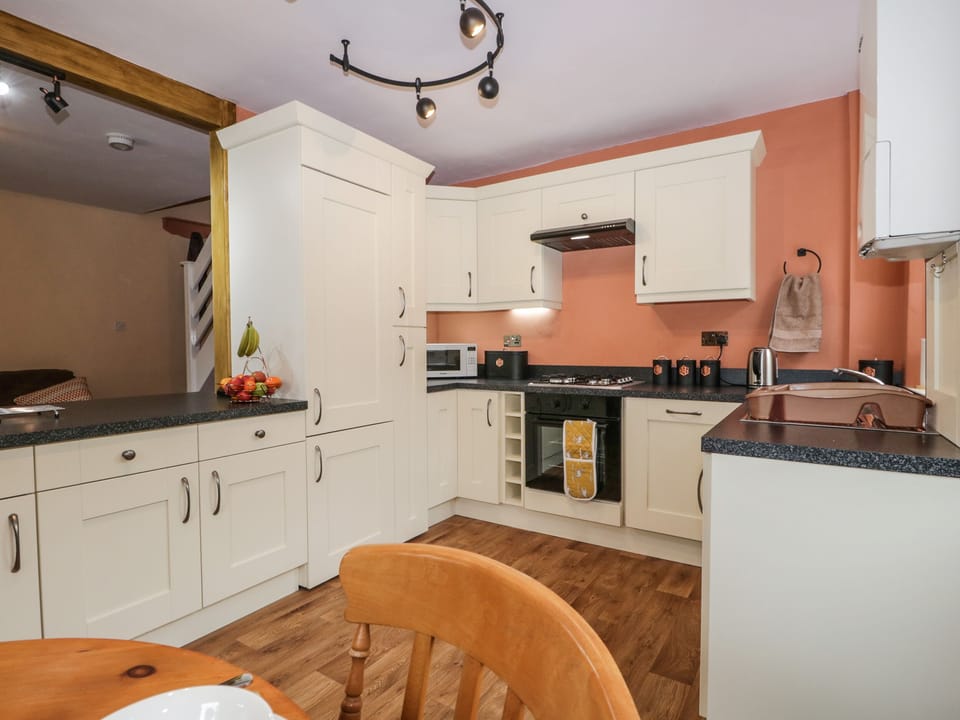 Cottage | Interior