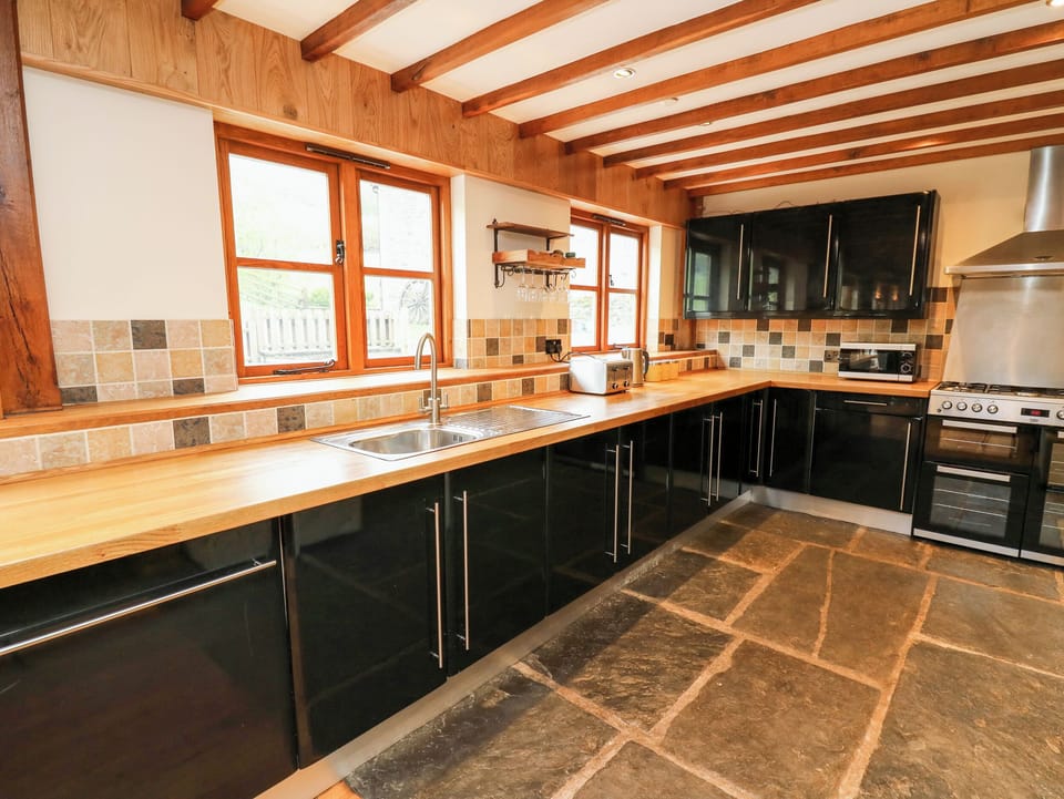 Cottage | Interior