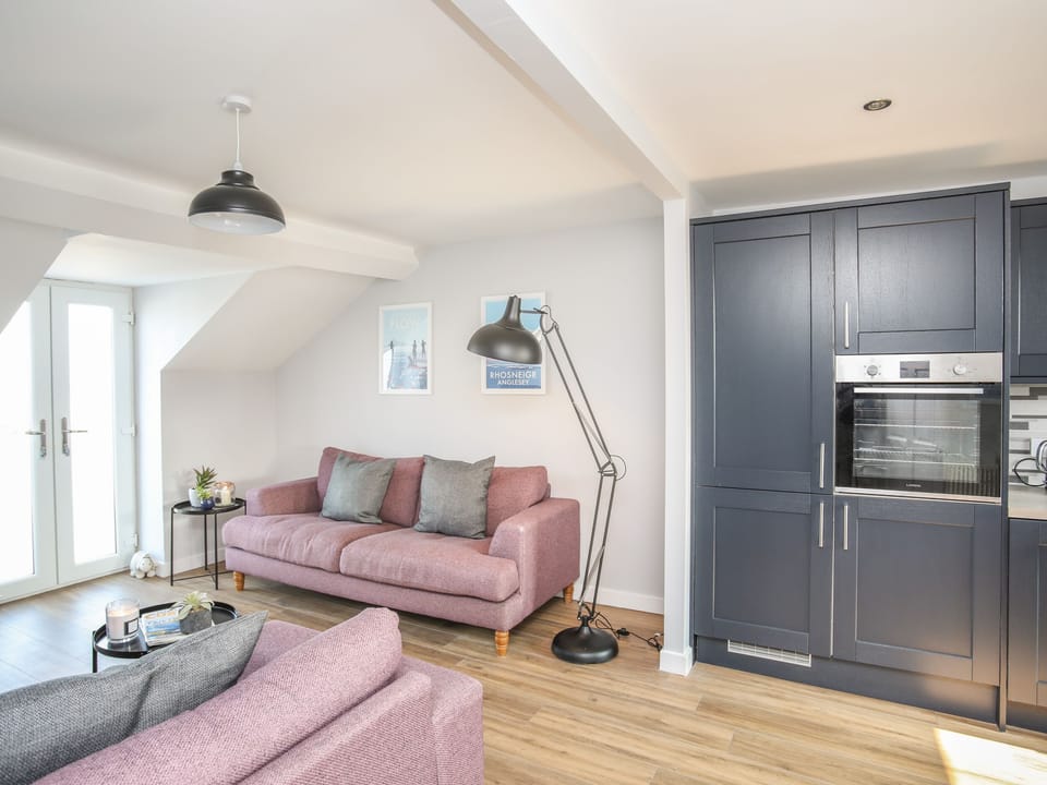 Cottage | Interior
