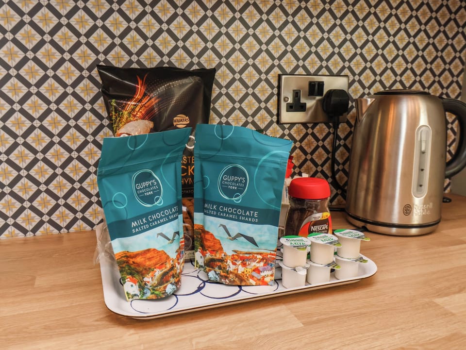 Cottage | Coffee and/or coffee maker
