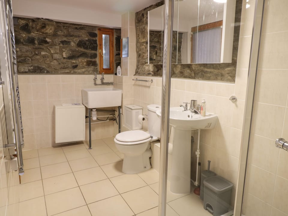 Brithgwm Canol Cottage in Wales