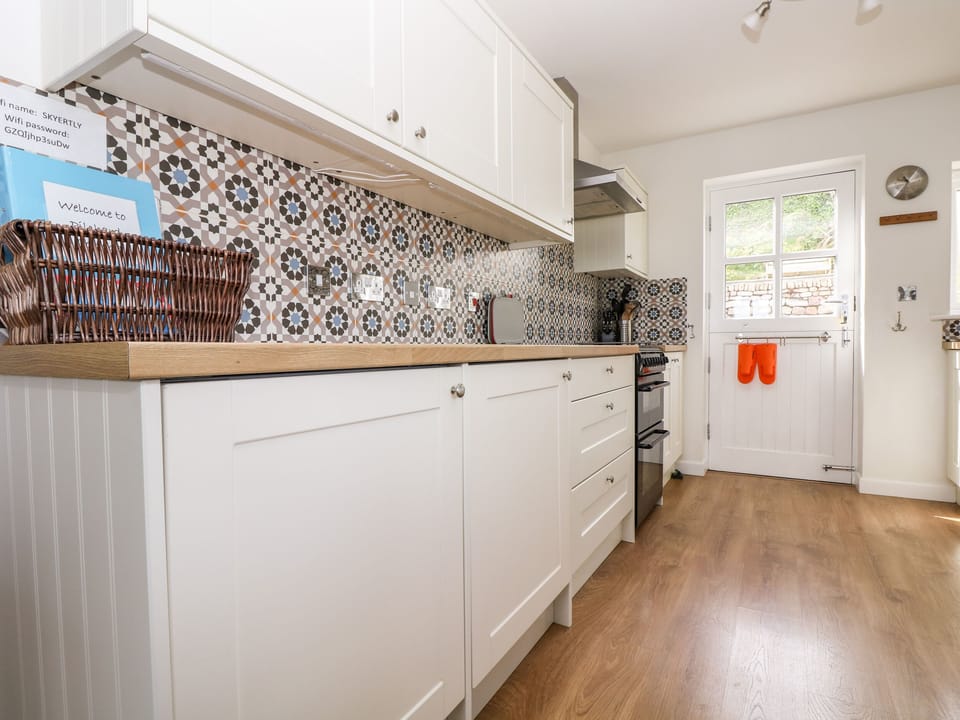 Cottage | Interior