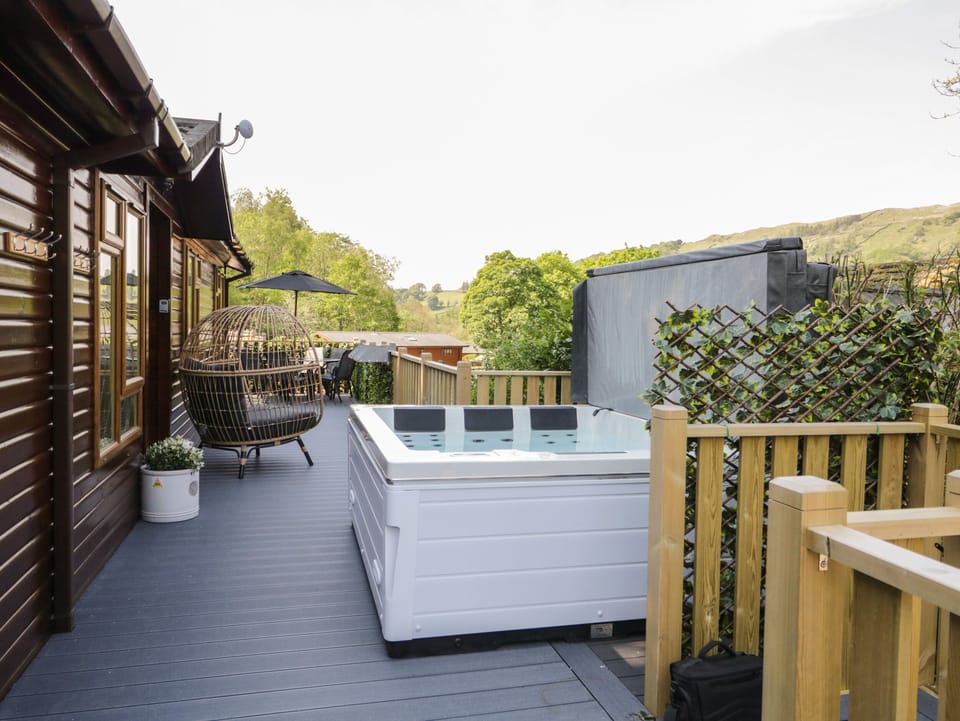 Cottage | Balcony