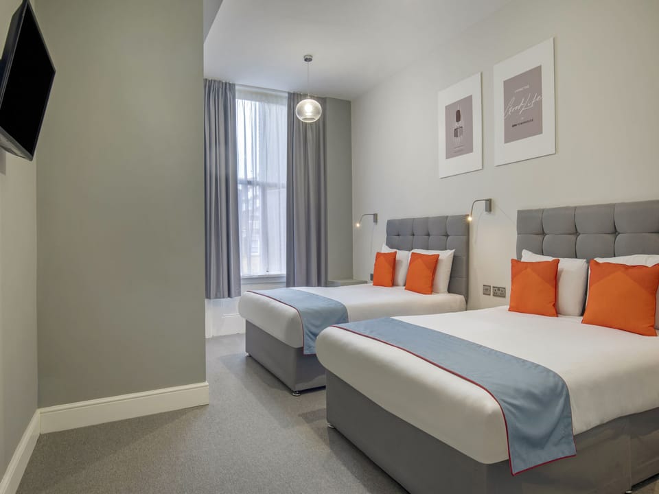 Standard Quadruple Room | Free WiFi, bed sheets