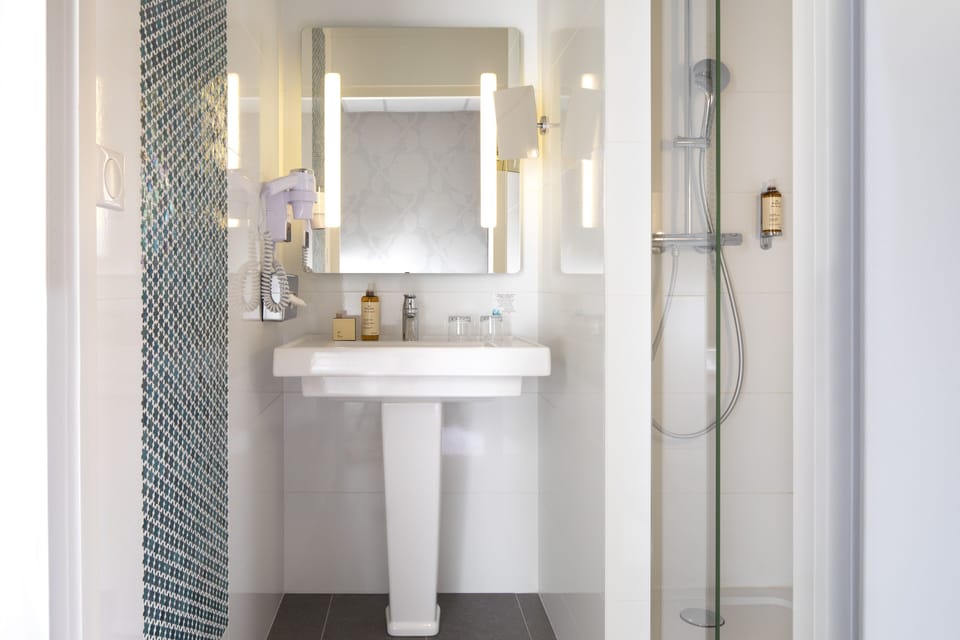 Free toiletries, hair dryer, towels