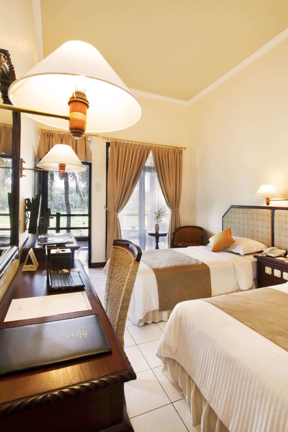 Deluxe Room | In-room safe, iron/ironing board