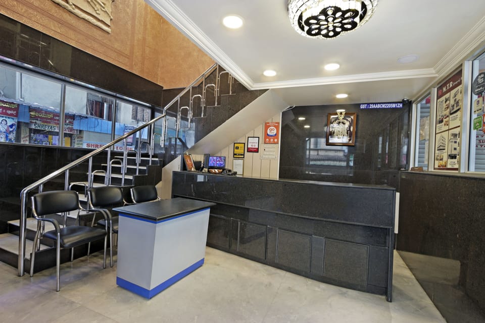 Mannars Yatrinivas Lodge Hotel in Mysuru