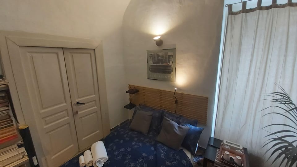 Room, 1 Bedroom, Patio, City View | 1 bedroom