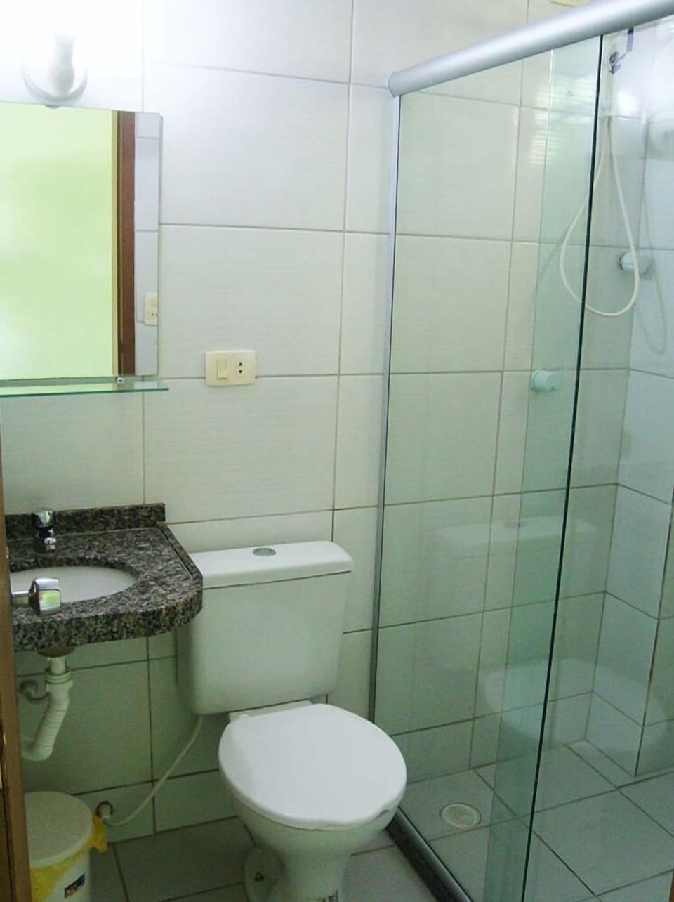 Shower, towels