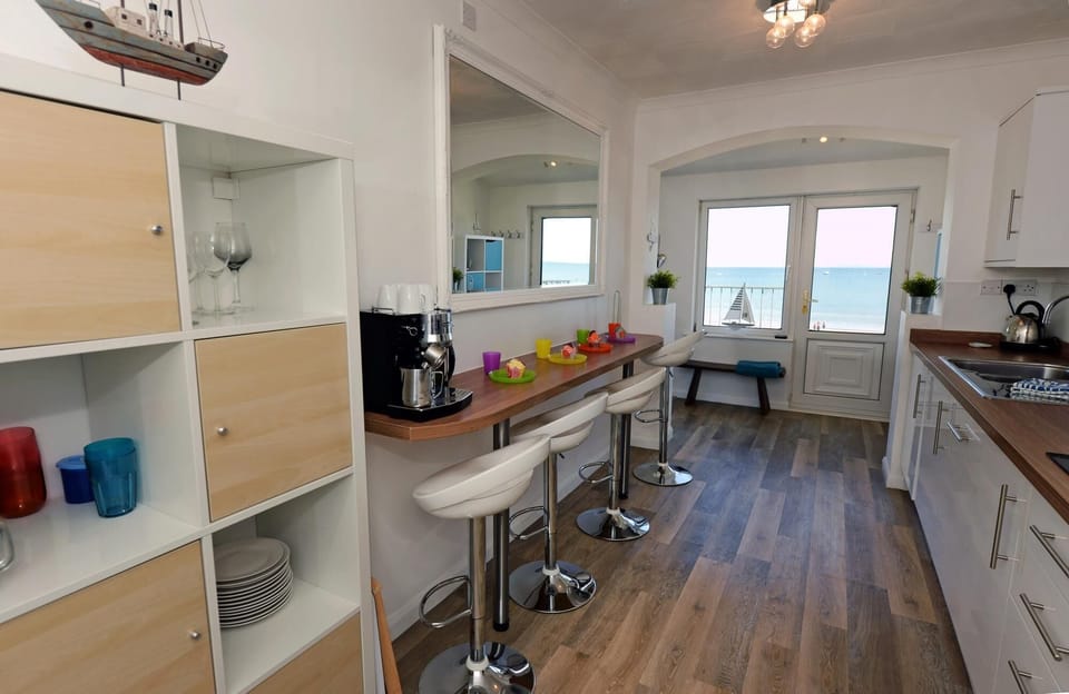 4 bedrooms, WiFi