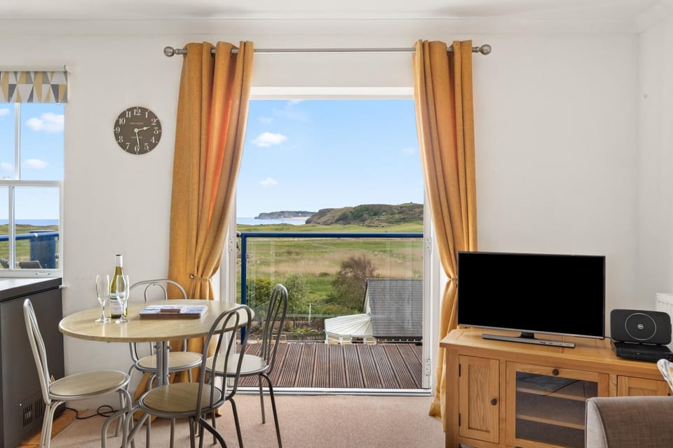 House | 2 bedrooms, WiFi