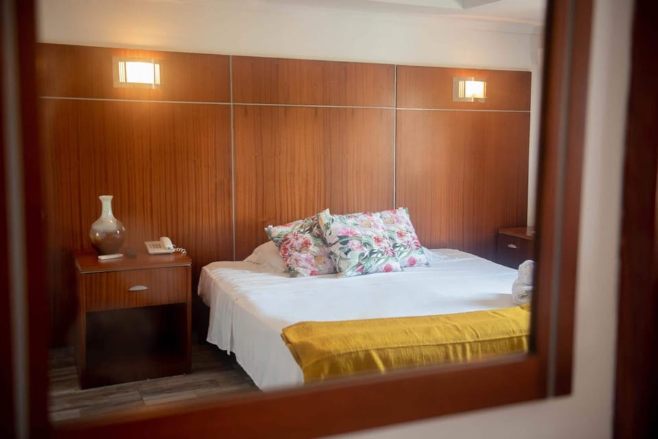 In-room safe, desk, iron/ironing board (on request), cribs (surcharge)