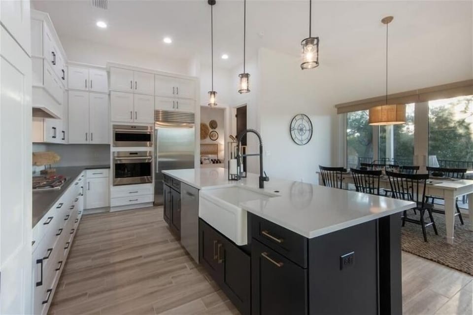 House, 4 Bedrooms | Private kitchen | Coffee/tea maker