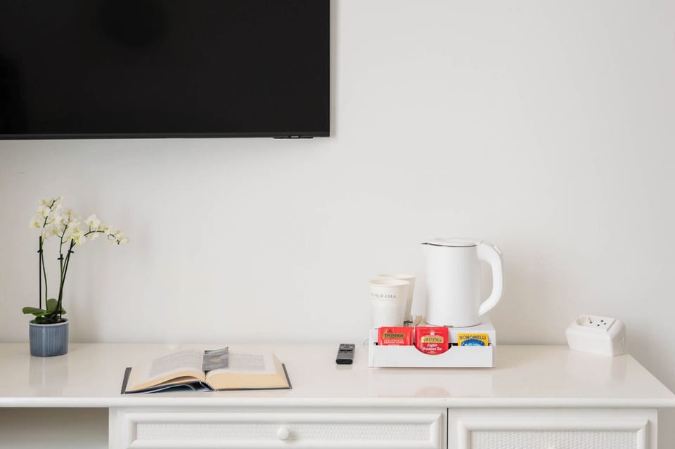 Standard Doublr Room | Minibar, in-room safe, free WiFi, bed sheets