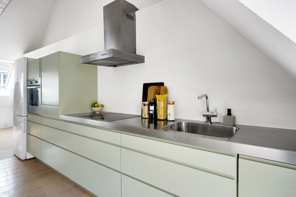 Apartment, 2 Bedrooms, Balcony, City View | Room amenity