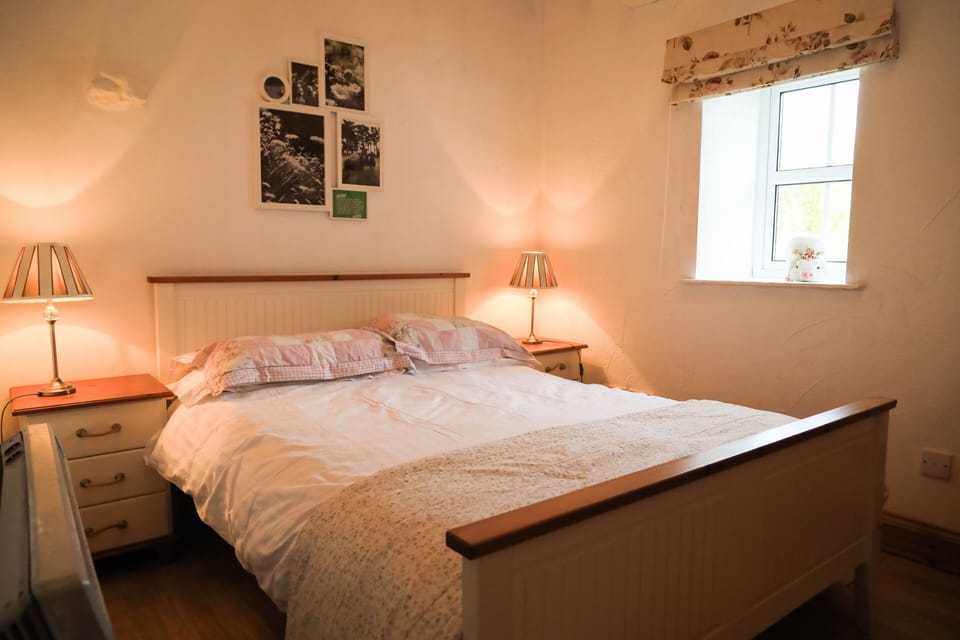Peaceful Cottage Retreat in Ballyconnell Cottage in Ireland