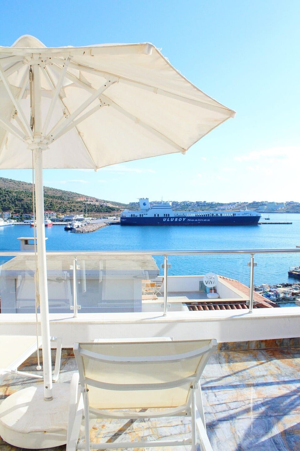 Individually decorated, desk, laptop workspace, free WiFi