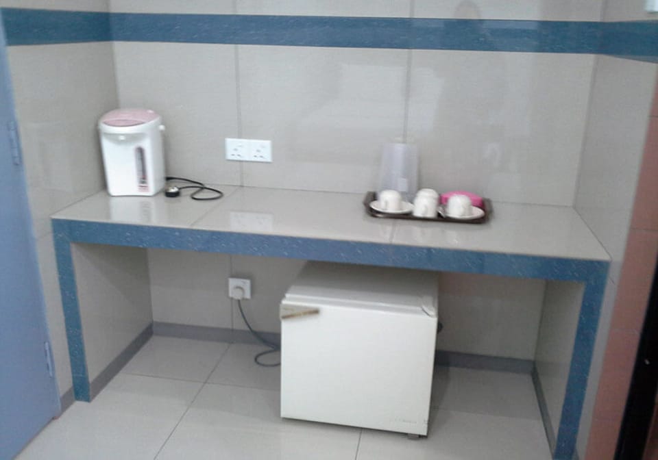 Family Suite  | Shared kitchen | Fridge