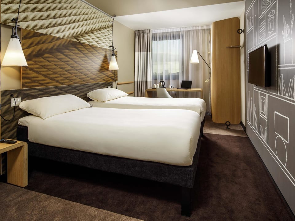 Desk, iron/ironing board, free WiFi, bed sheets