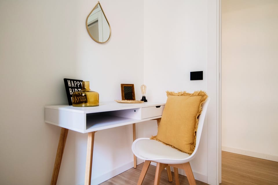 Classic Apartment | 2 bedrooms, premium bedding, down comforters, blackout drapes